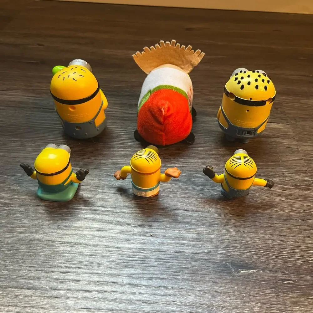 Despicable Me Minions Action and Plush Figures